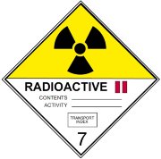 Наклейка "Класс 7В. Радиоактивные материалы, категория II", 300х300 мм